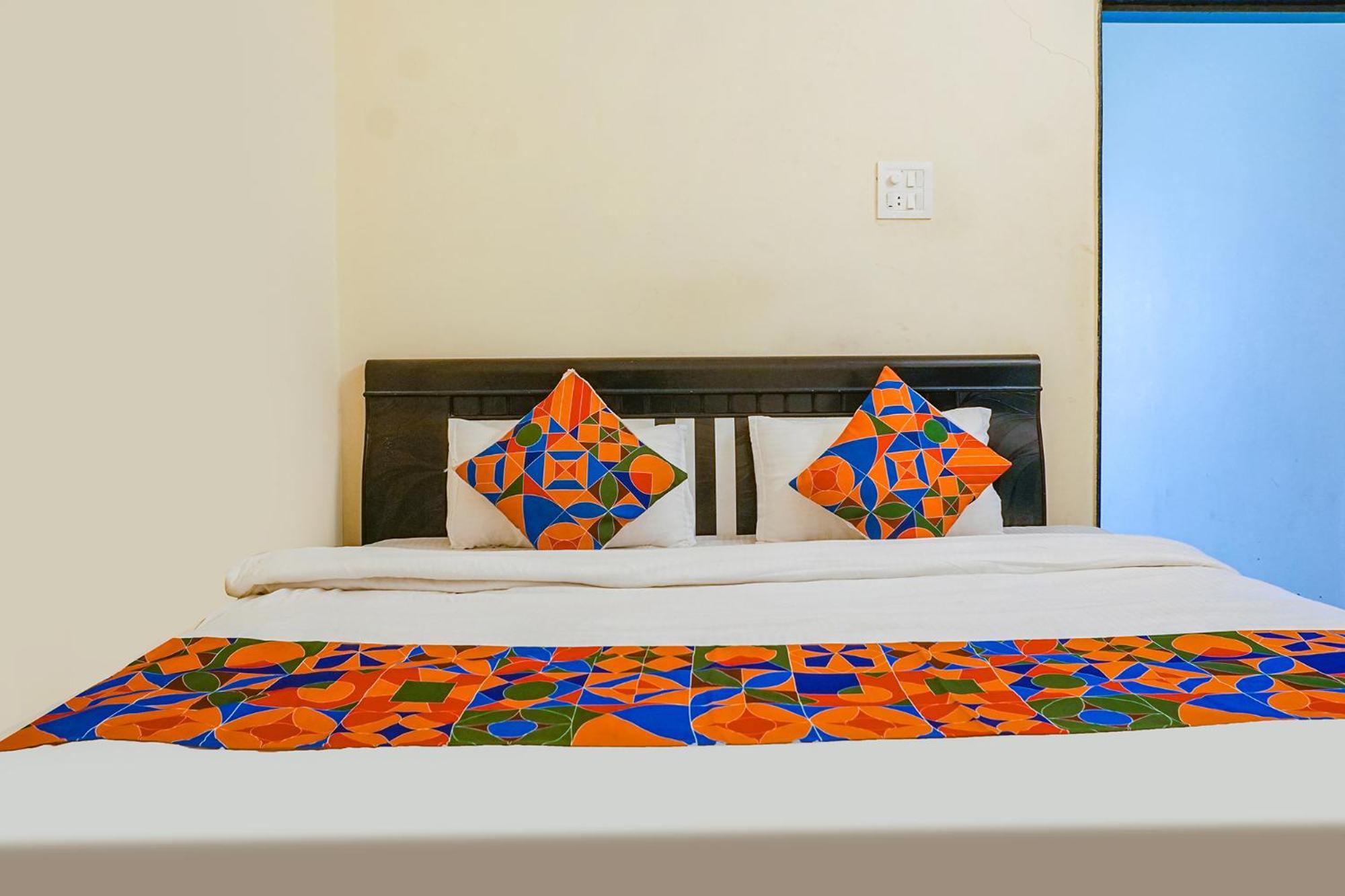 Fabexpress Vaishnav Inn Talegaon Dabhade Ngoại thất bức ảnh
