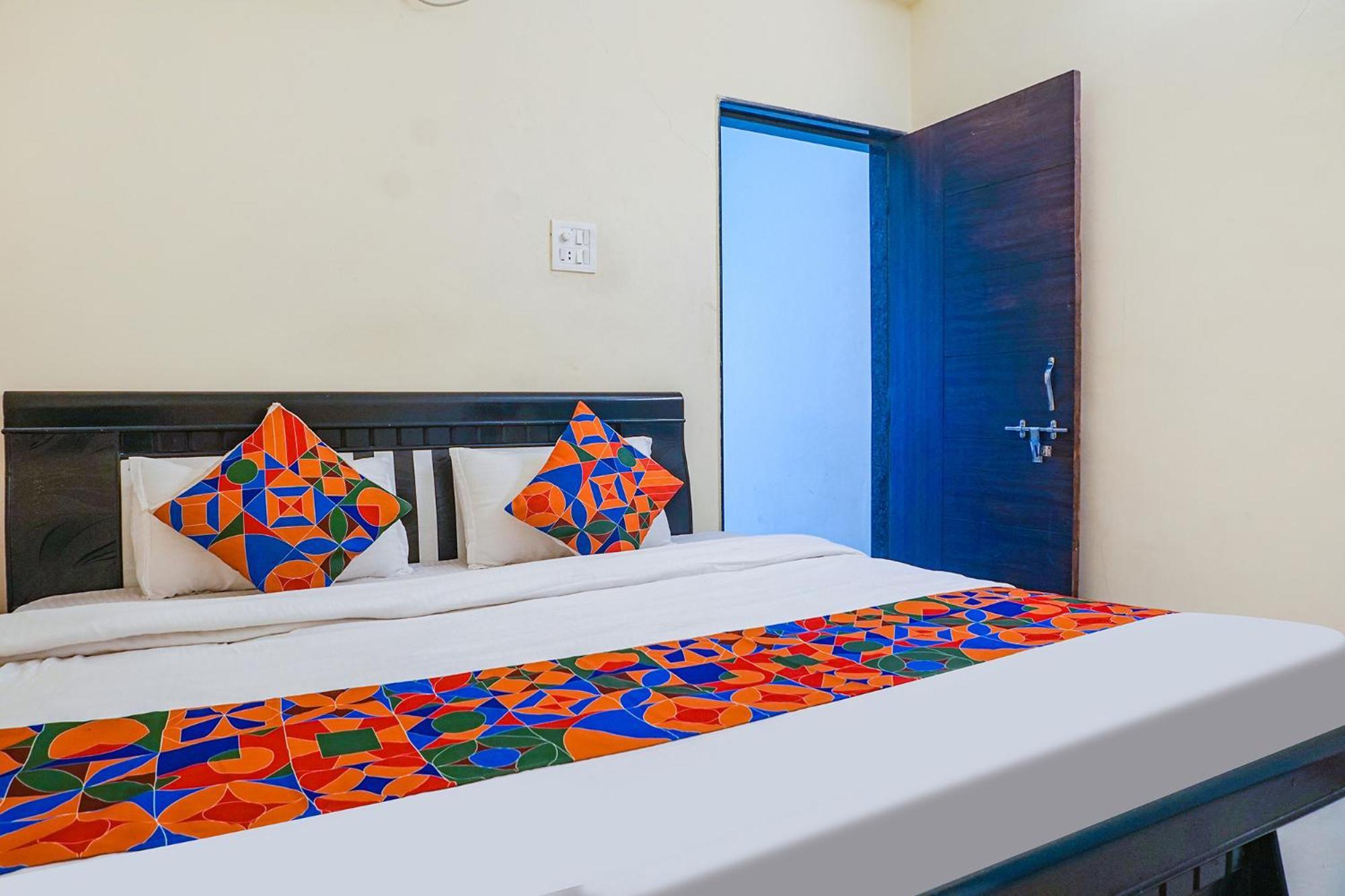 Fabexpress Vaishnav Inn Talegaon Dabhade Ngoại thất bức ảnh