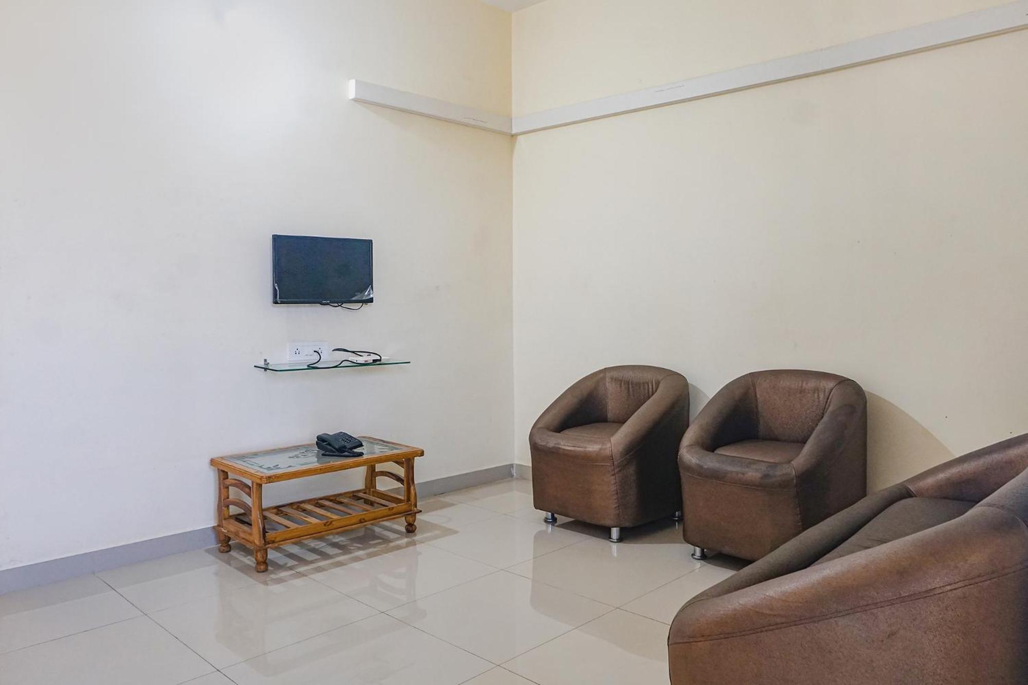 Fabexpress Vaishnav Inn Talegaon Dabhade Ngoại thất bức ảnh