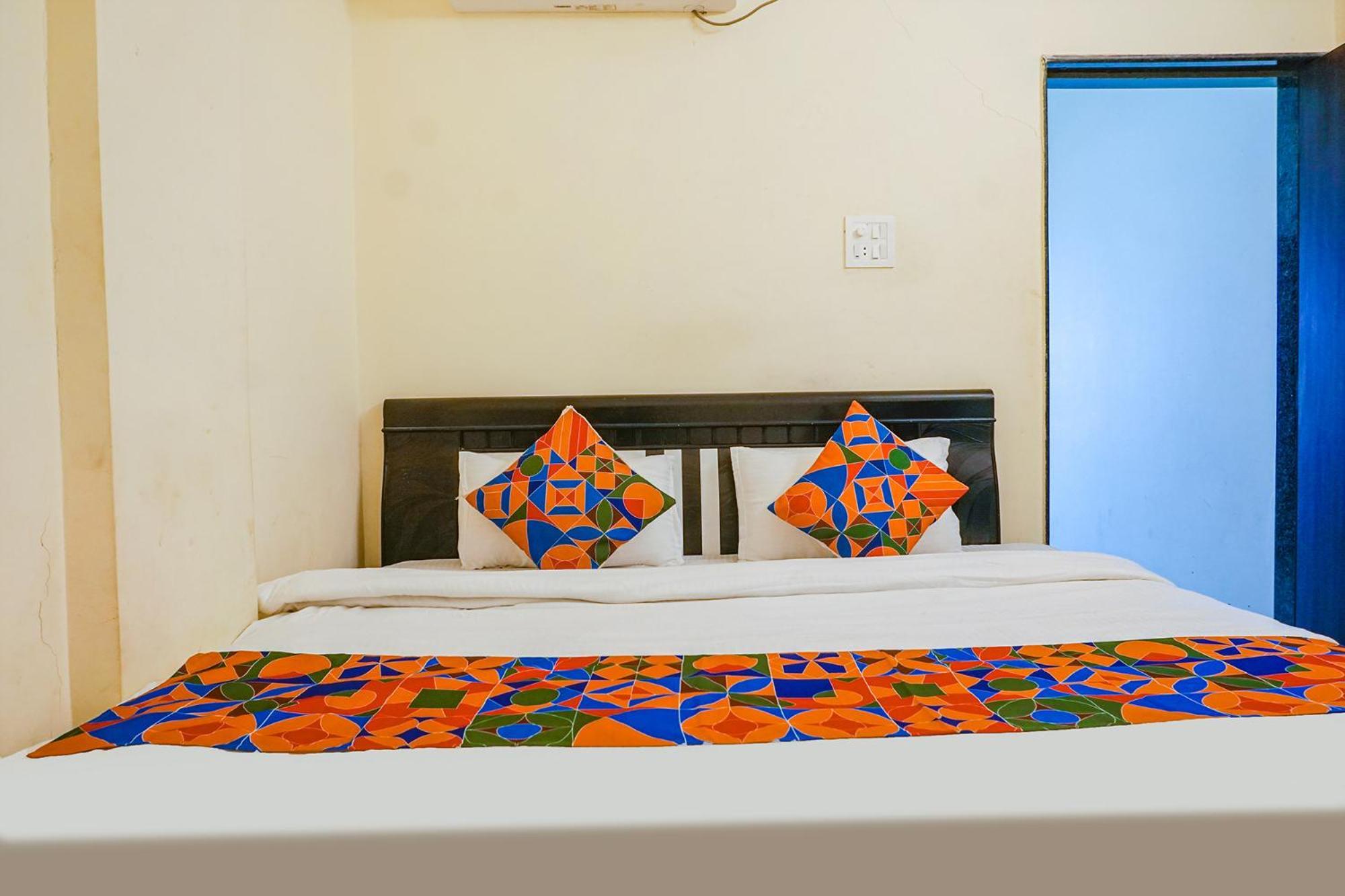 Fabexpress Vaishnav Inn Talegaon Dabhade Ngoại thất bức ảnh