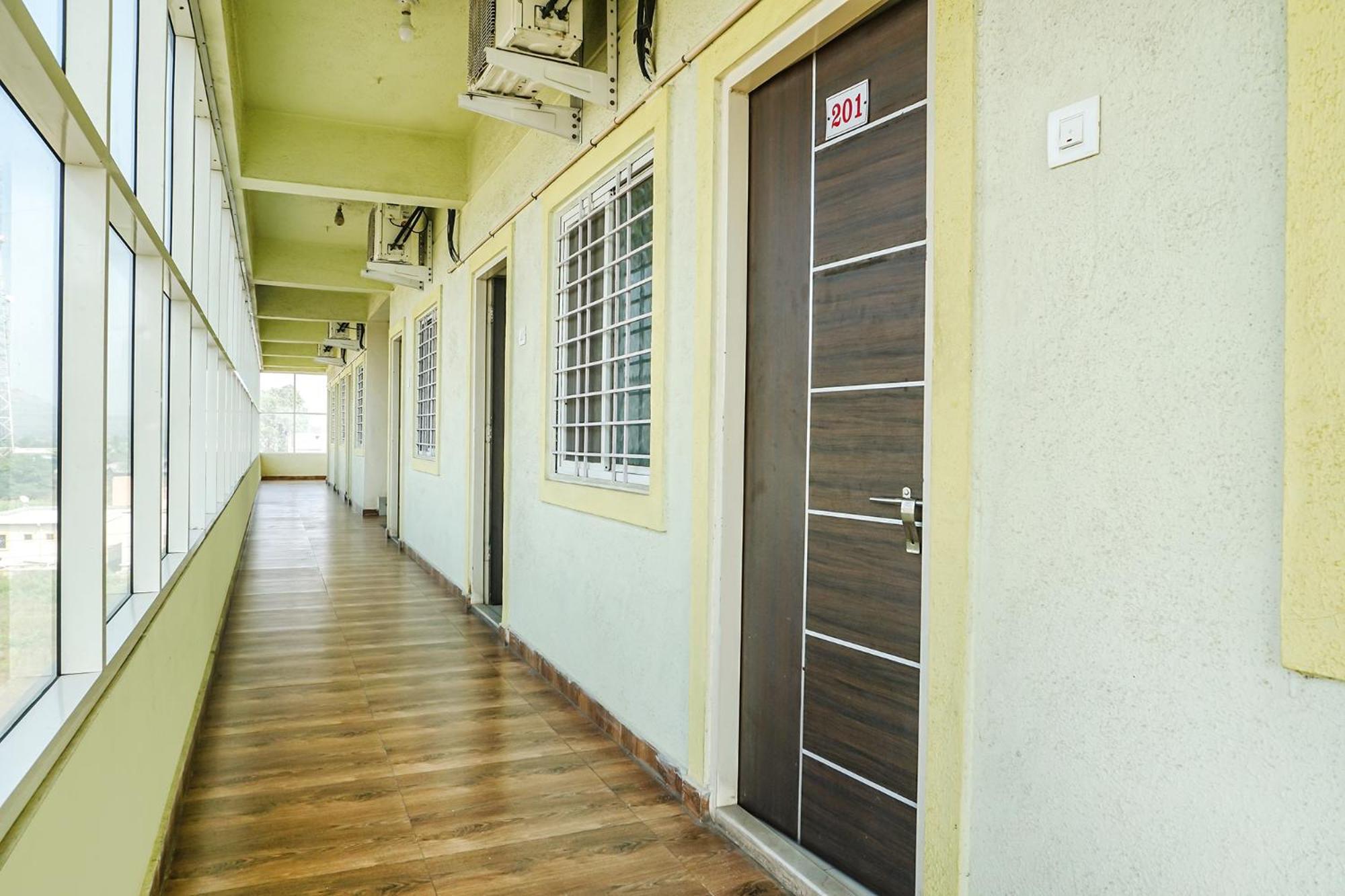 Fabexpress Vaishnav Inn Talegaon Dabhade Ngoại thất bức ảnh